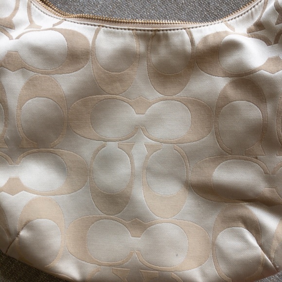 Coach Crossbody Purse - Picture 7 of 9